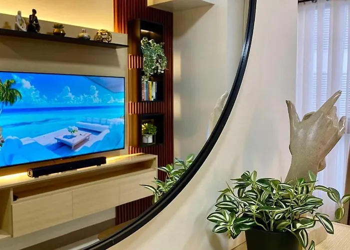 Hotel Mactan Newtown Oceanview 2*